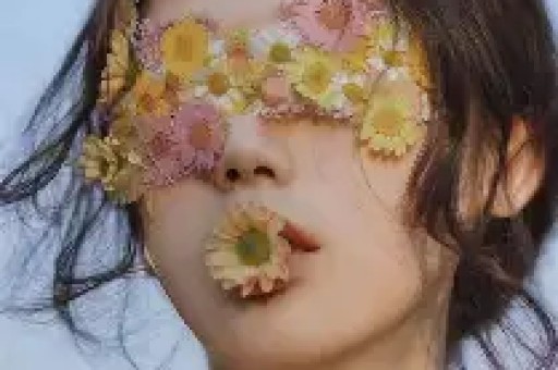 抖音素人女生撞脸雷军爆火网友：老天爷赏小米饭吃